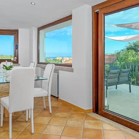 La Marina 5&1, Emma Willa *